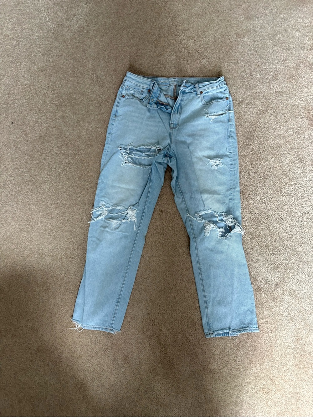 American Eagle Outfitters Light Blue Denim Jeans with Tan Stitching